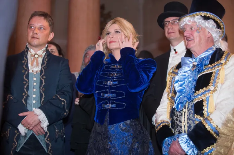 MASKIRANA PREDSJEDNICA: Kolinda zasjala u izdanju u kakvom je nikada niste vidjeli