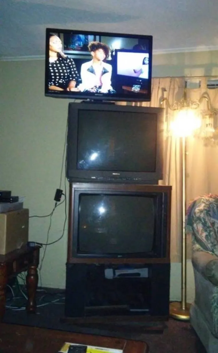 Oni kad nemaš stalak za TV