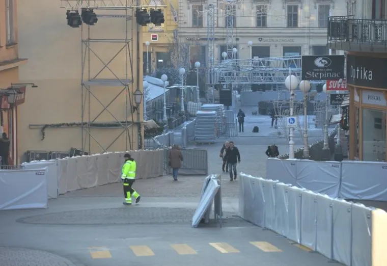 SENZACIONALNA UTRKA U SREDIŠTU ZAGREBA: Počeli radovi na stazi kojom će se spustiti skijaške legende