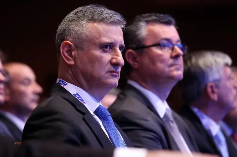 XVII. OPĆI SABOR HDZ-A: Za govornicom bili i Orešković i Bandić