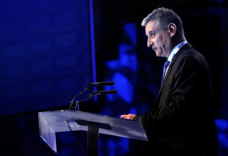 XVII. OPĆI SABOR HDZ-A: Za govornicom bili i Orešković i Bandić