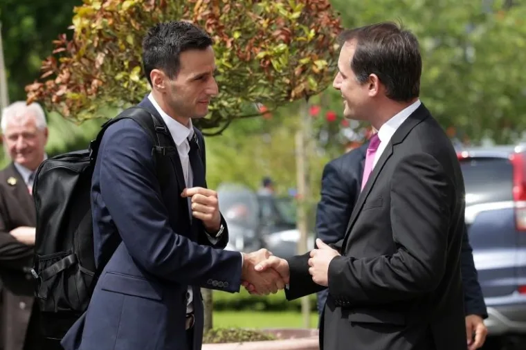 VATRENI U RAZGLEDAVANJU SVOJE BAZE: Zavirite i vi u raj hrvatske reprezentacije na Euru