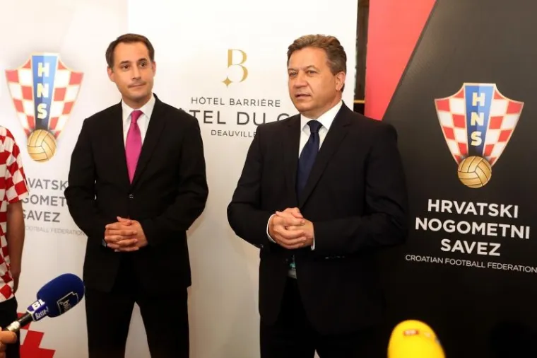 VATRENI U RAZGLEDAVANJU SVOJE BAZE: Zavirite i vi u raj hrvatske reprezentacije na Euru