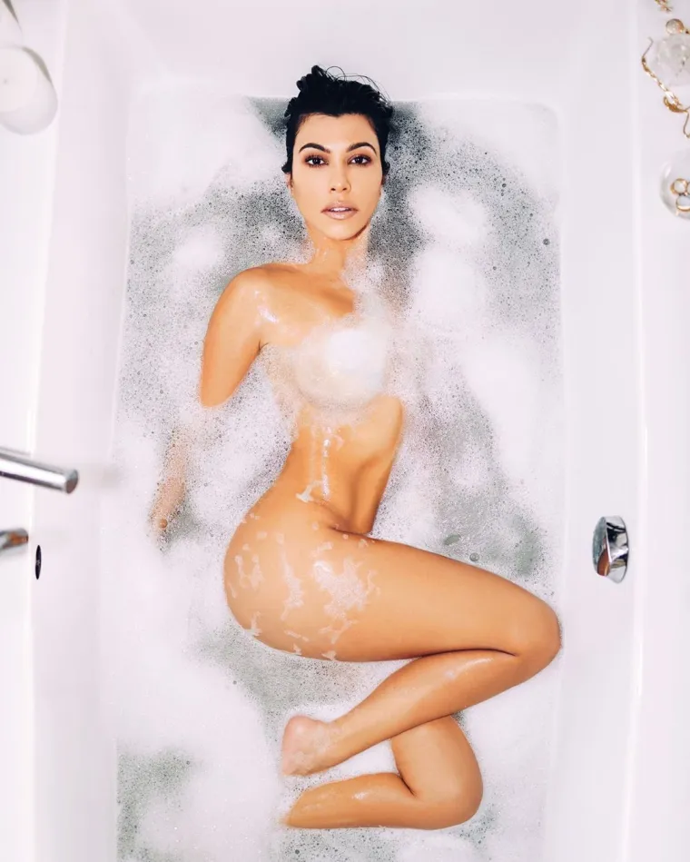 Kourtneyjine noge jednostavno nemaju smisla