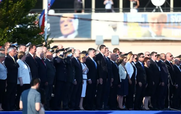 Hrvatska mimohodom obilježila 20. obljetnicu akcije Oluja