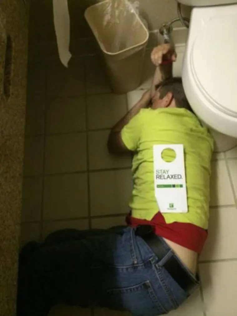 GLAVOBOLJA IM JE NAJMANJI PROBLEM: Alkohol im je oduzeo tlo pod nogama, ali i dostojanstvo