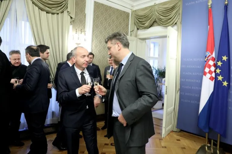 PLENKOVIĆEV BOŽIĆNI DOMJENAK: U Banskim dvorima održan prijam za predstavnike medija