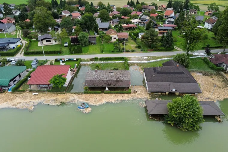 Pogledajte kako danas izgleda Šoderica: Sila prirode je nevjerojatna, omiljeno vikend naselje danas je neprepoznatljivo