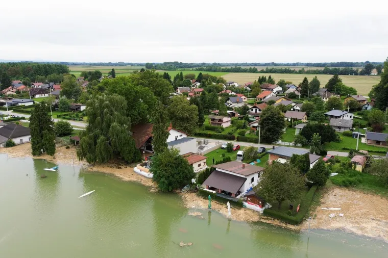 Pogledajte kako danas izgleda Šoderica: Sila prirode je nevjerojatna, omiljeno vikend naselje danas je neprepoznatljivo