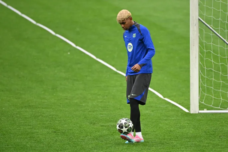 Otkriva li ova fotografija taktiku Barcelone protiv Intera? Flick sprema tajno oružje...