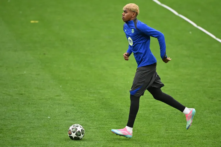 Otkriva li ova fotografija taktiku Barcelone protiv Intera? Flick sprema tajno oružje...