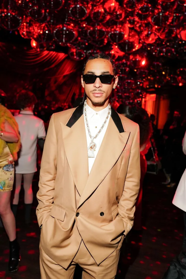 Afterparty Met Gale pr&scaron;tao od glamura: Trudnički trbuh i spektakularne noge u prvom planu