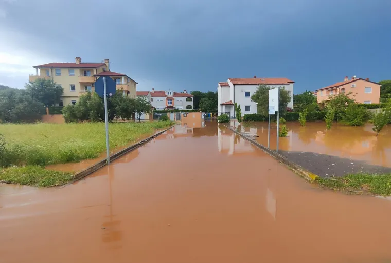 Potop u Istri: Pogledajte &scaron;to je ostalo iza žestoke tuče