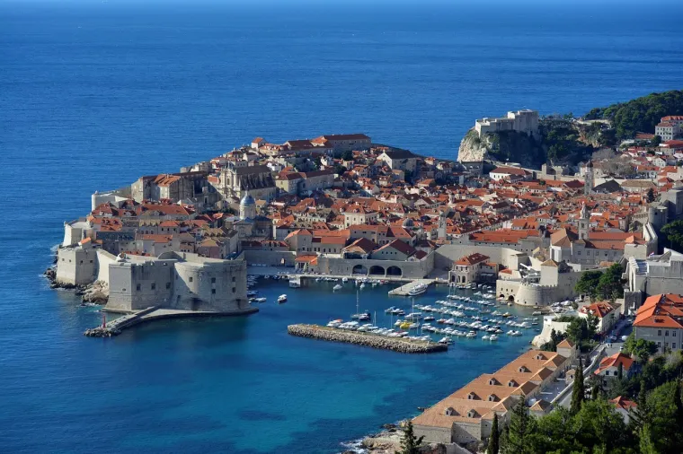 Ovo je 15 najpopularnijih odredišta za vožnju brodom: Na popisu i dva hrvatska grada