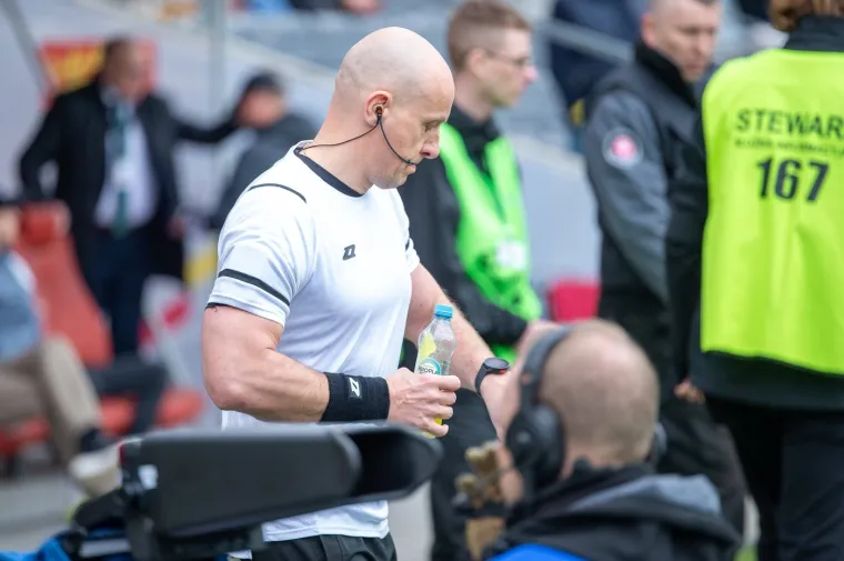 Nogometni sudac zgrozio javnost podr&scaron;kom ultradesnoj stranci: 'Protiv Židova, gejeva...'