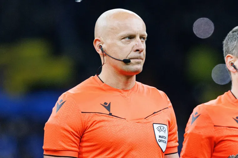 Nogometni sudac zgrozio javnost podr&scaron;kom ultradesnoj stranci: 'Protiv Židova, gejeva...'