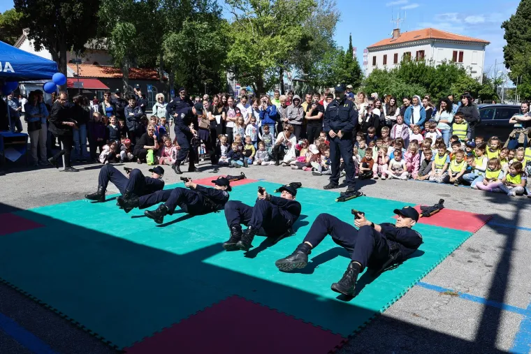 Nakon dugo vremena u javnosti: Evo kako danas izgleda Mirko ‘Cro Cop’ Filipović