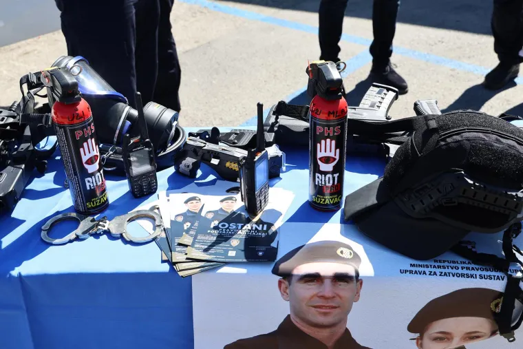 Nakon dugo vremena u javnosti: Evo kako danas izgleda Mirko &lsquo;Cro Cop&rsquo; Filipović