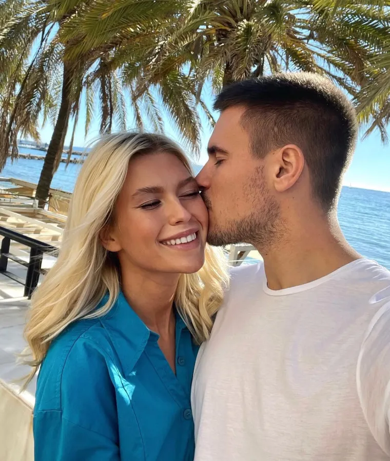 Bila je Miss šarma, dijagnosticirana joj je neizlječiva bolest: Đokovićeva žena zrači ljepotom
