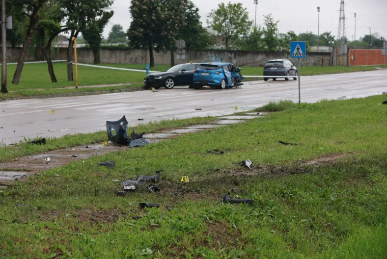 Stravični prizori u Županji: Sudarila se tri auta, jedna osoba poginula