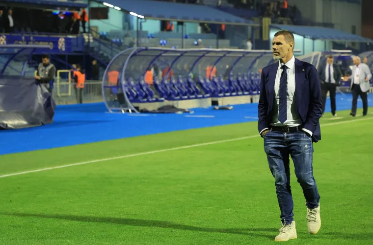 Pričat će se o proslavi junaka Dinama, a na terenu se pojavio čovjek kojem se svi klanjaju