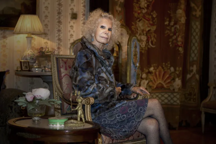 Vojvotkinja od Albe bila je oličenje elegancije, a plastične operacije su joj u potpunosti uni&scaron;tile izgled