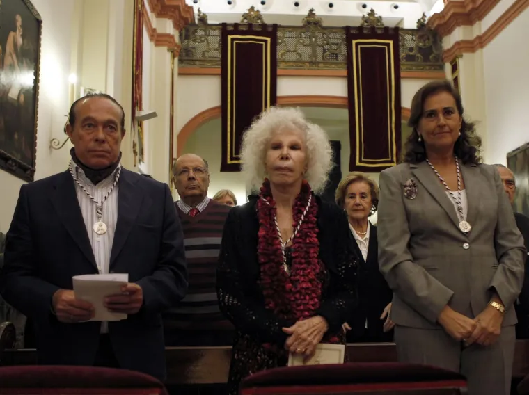 Vojvotkinja od Albe bila je oličenje elegancije, a plastične operacije su joj u potpunosti uni&scaron;tile izgled