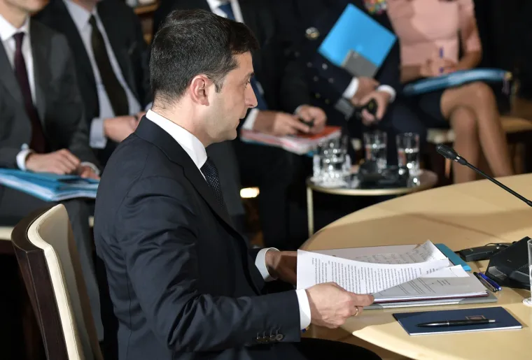 Bez brade, u odijelu i kao da je duplo mlađi: Ovako je Zelenski izgledao na zadnjem susretu s Putinom