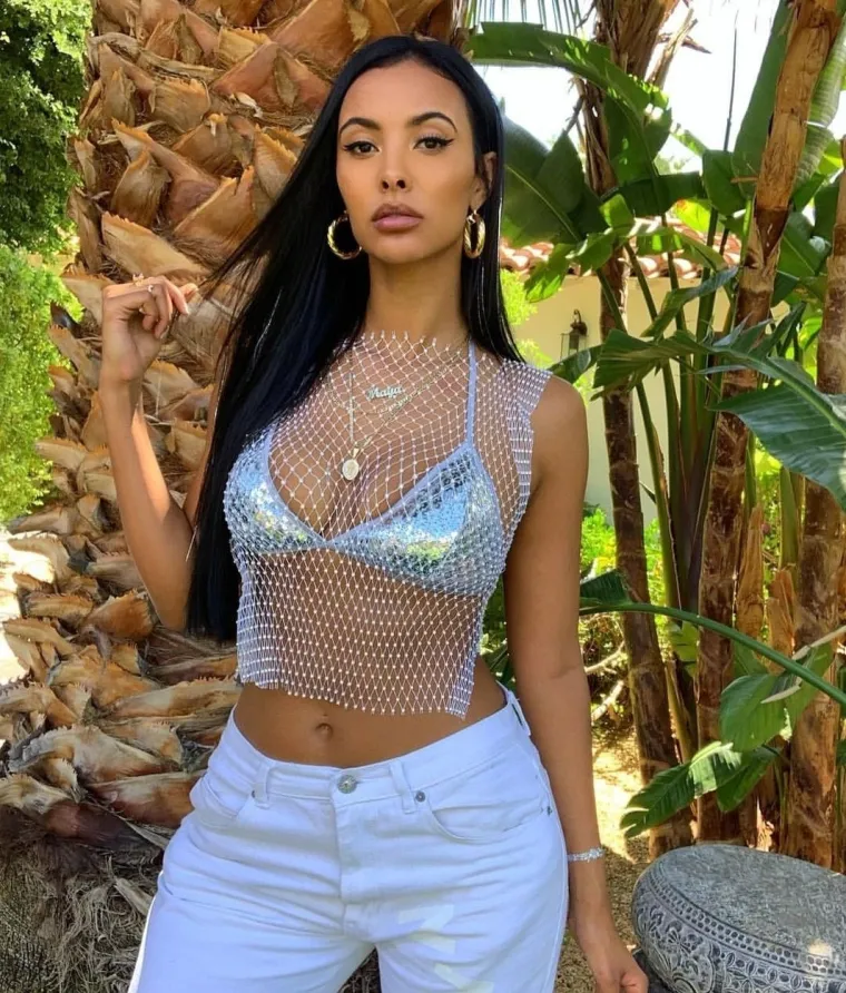 Svi su poludjeli za ovom voditeljicom: Njezina bikini izdanja su opasna za srčane bolesnike, a krasila je i naslovnicu Voguea