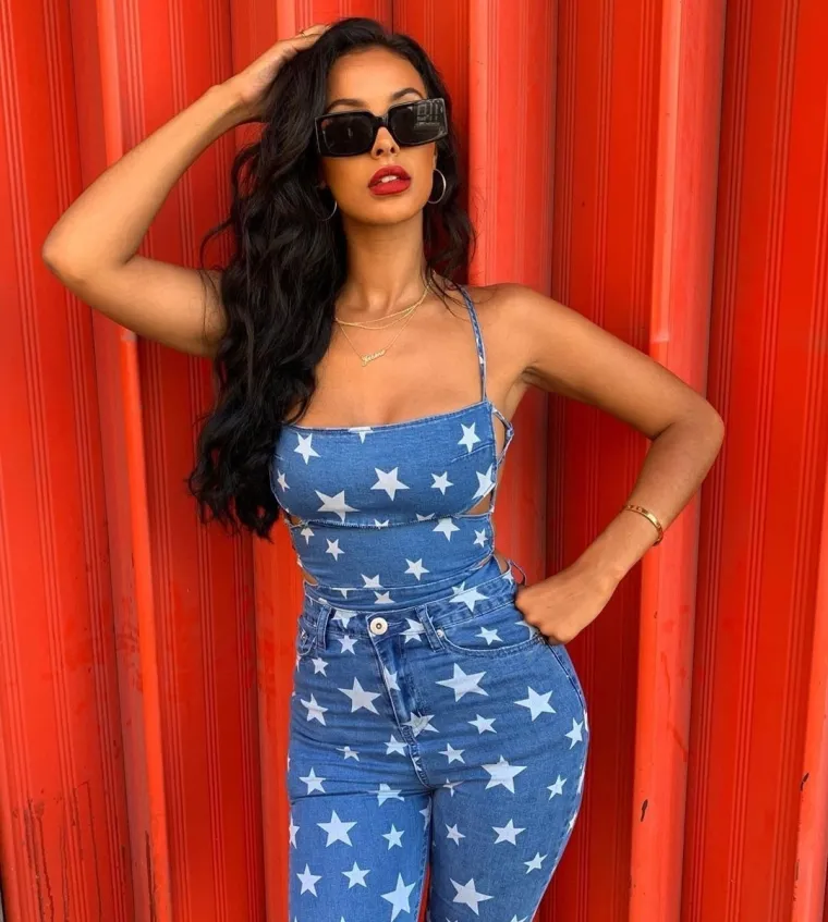 Svi su poludjeli za ovom voditeljicom: Njezina bikini izdanja su opasna za srčane bolesnike, a krasila je i naslovnicu Voguea