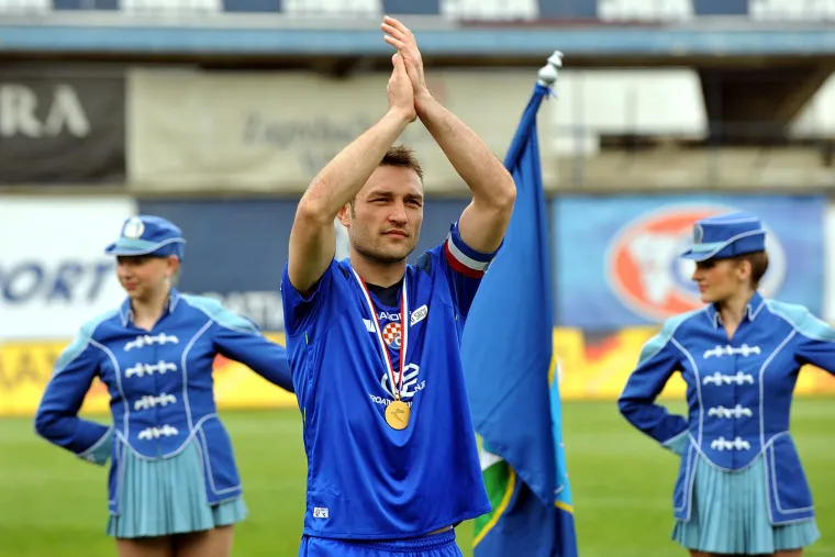 Ovako je Dinamo proslavio naslov prije 15 godina: Kruno Jurčić ukrao šou, uhvatit će vas susramlje