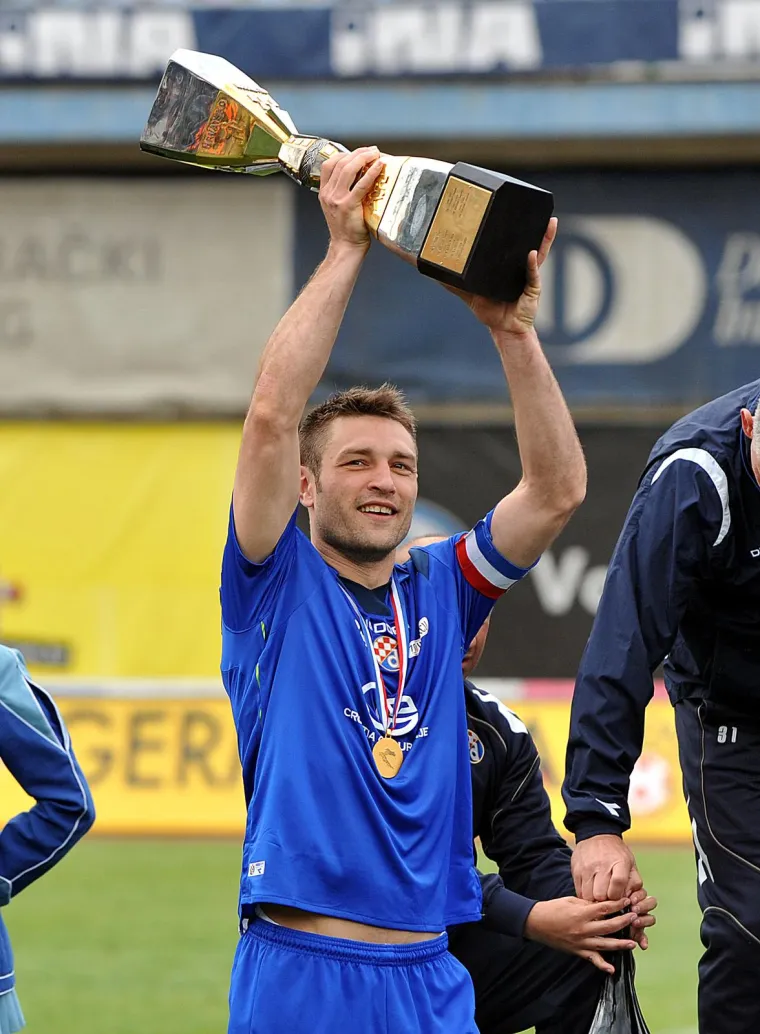 Ovako je Dinamo proslavio naslov prije 15 godina: Kruno Jurčić ukrao šou, uhvatit će vas susramlje