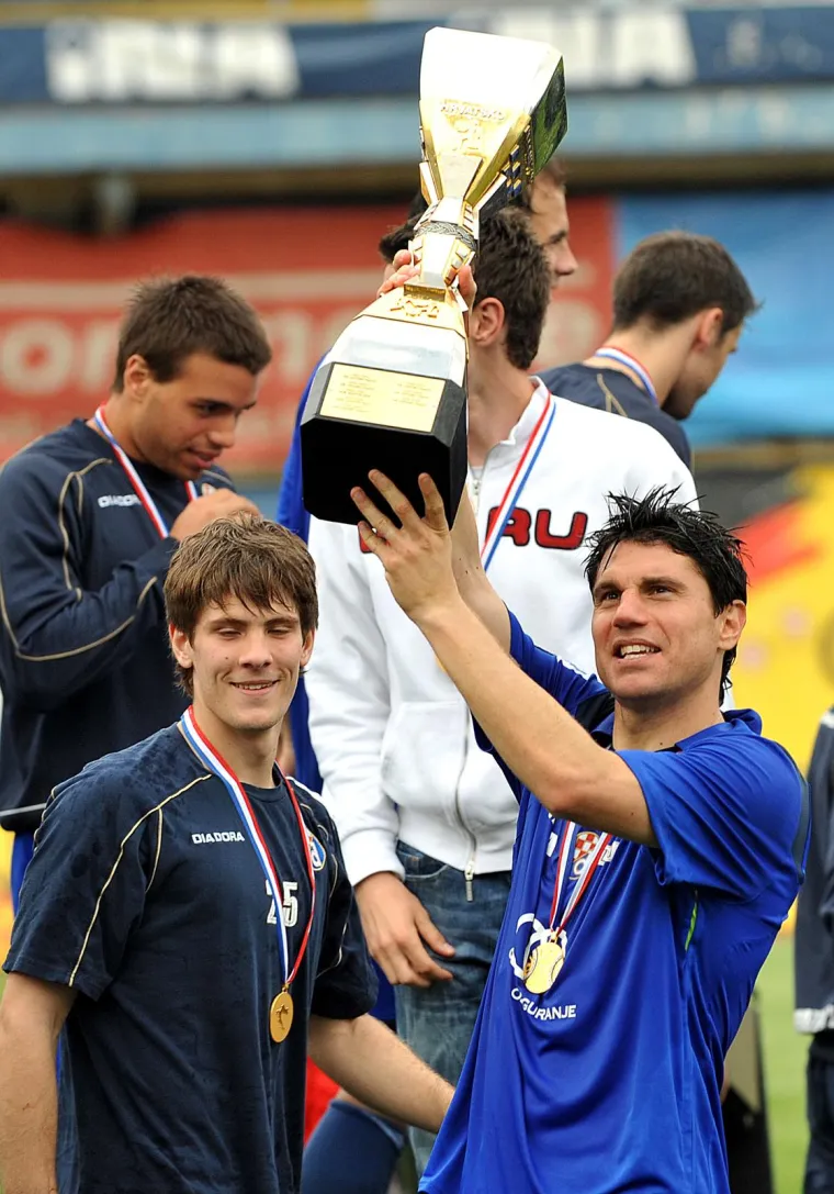 Ovako je Dinamo proslavio naslov prije 15 godina: Kruno Jurčić ukrao šou, uhvatit će vas susramlje