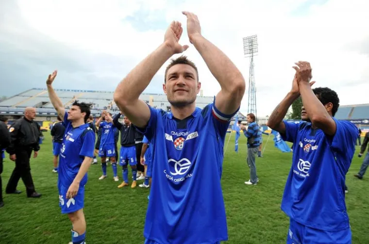 Ovako je Dinamo proslavio naslov prije 15 godina: Kruno Jurčić ukrao šou, uhvatit će vas susramlje