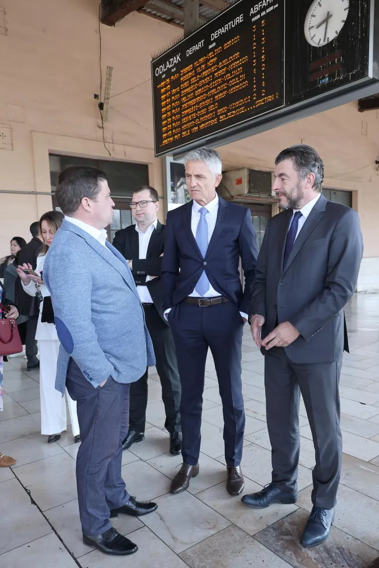 Butković na svečanosti puštanja u promet prvog baterijskog vlaka u Hrvatskoj
