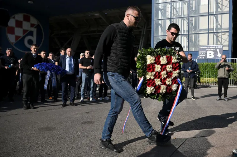 Boban i nakon 35 godina na prvoj crti: Pogledajte kako su Boysi i Uprava Dinama odali počast herojima