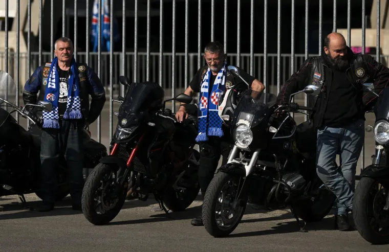 Boban i nakon 35 godina na prvoj crti: Pogledajte kako su Boysi i Uprava Dinama odali počast herojima