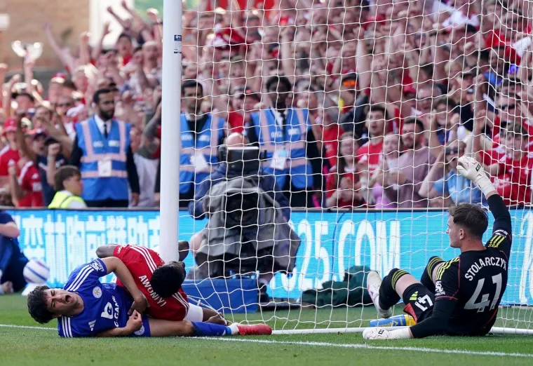 Ovako je izgledao udarac nakon kojeg je napadač hit momčadi zavr&scaron;io u komi