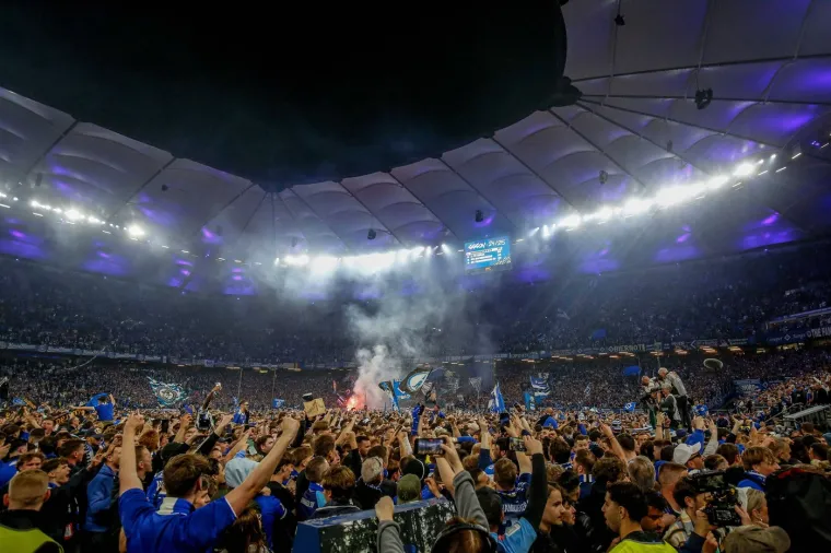 Kultni klub se vratio, uslijedio stampedo: &Scaron;teta je milijunska, fotografije kaosa obilaze svijet