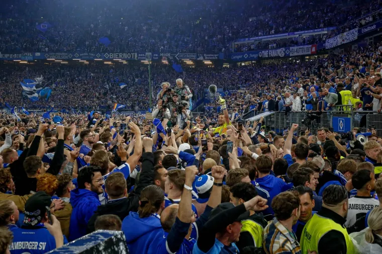 Kultni klub se vratio, uslijedio stampedo: &Scaron;teta je milijunska, fotografije kaosa obilaze svijet