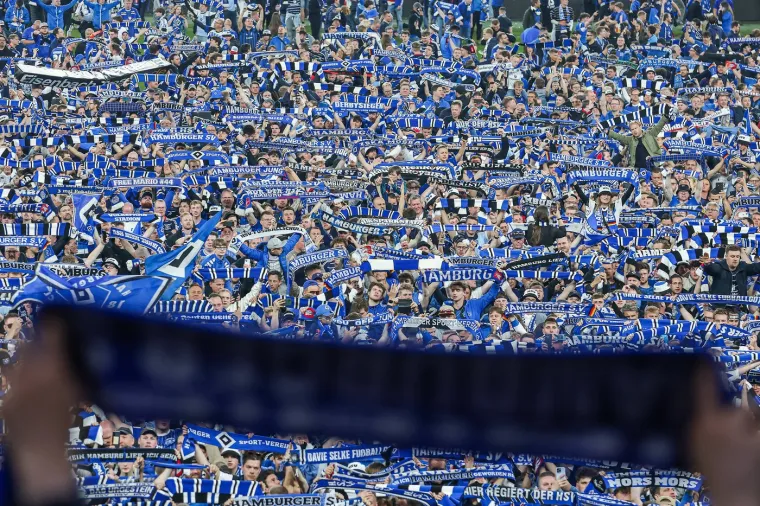 Kultni klub se vratio, uslijedio stampedo: &Scaron;teta je milijunska, fotografije kaosa obilaze svijet