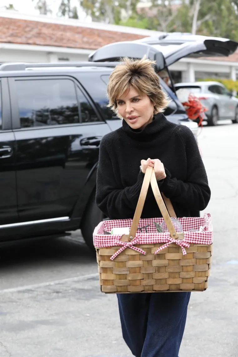 Slavna glumica izgleda neprepoznatljivo: Posebice u oko upada jedan dio lica