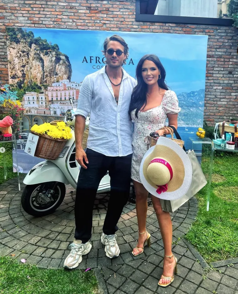 Je li Vlaho najzgodniji Hrvat? Zaveo Tatjanu Dragović, gradi glazbenu i manekensku karijeru