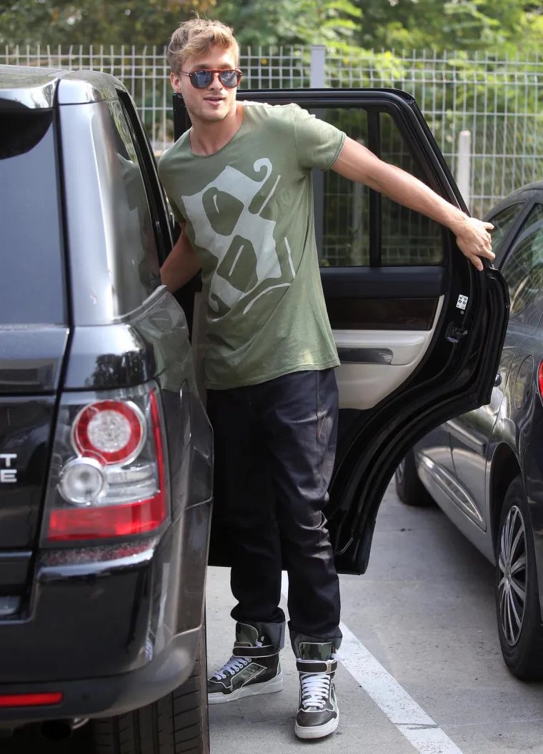 Je li Vlaho najzgodniji Hrvat? Zaveo Tatjanu Dragović, gradi glazbenu i manekensku karijeru