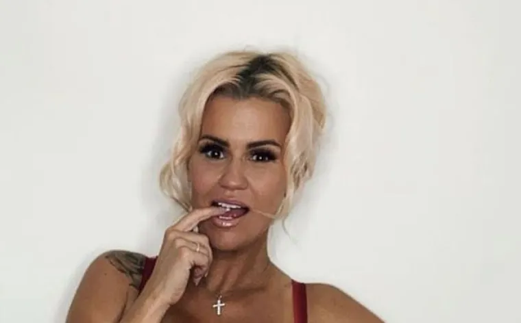 Estetske korekcije su je unakazile, borila se s ovisnostima: Kerry Katona nekad i sad