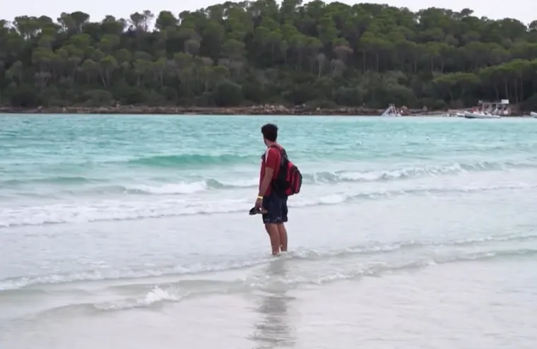 Tko posjeti Sardiniju u pravo vrijeme, može uživati u gotovo beskonačnom izboru raznolikih, očaravajućih plaža.