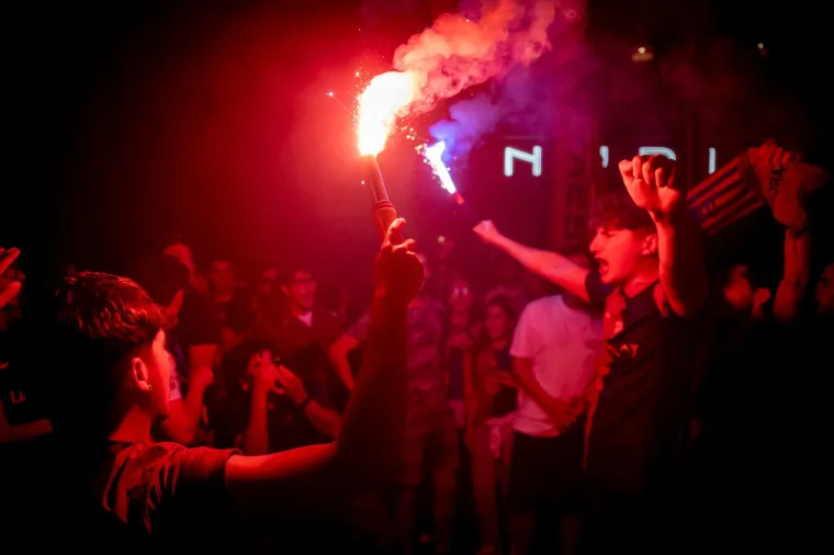 Pogledajte ludo slavlje Barcelone za osvajanje titule: Cijeli grad je iza&scaron;ao na ulice