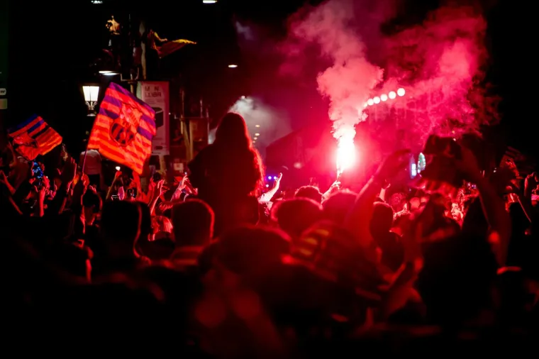 Pogledajte ludo slavlje Barcelone za osvajanje titule: Cijeli grad je iza&scaron;ao na ulice