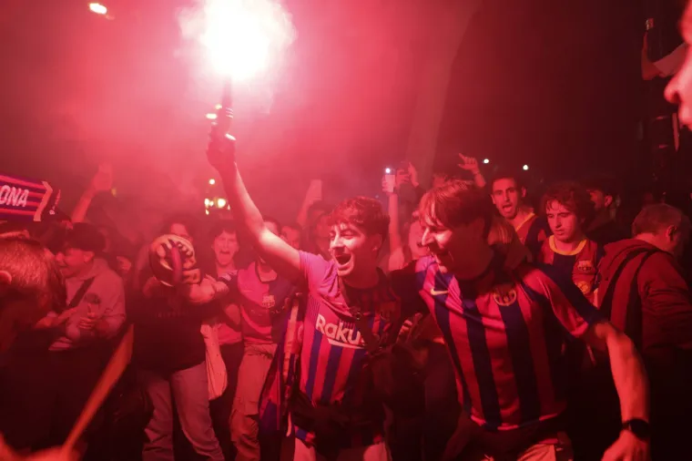 Pogledajte ludo slavlje Barcelone za osvajanje titule: Cijeli grad je iza&scaron;ao na ulice
