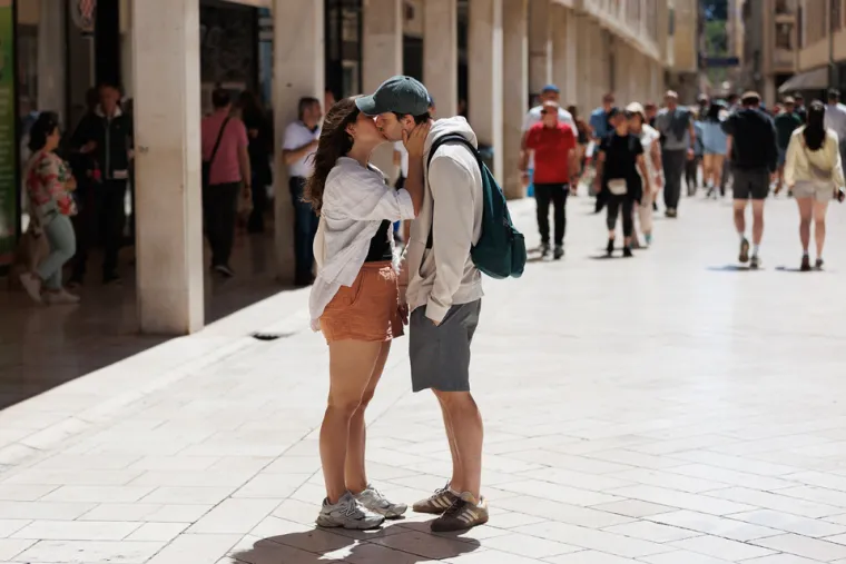 Romantičan prizor u centru Zadra: Svi su gledali u ove golupčiće